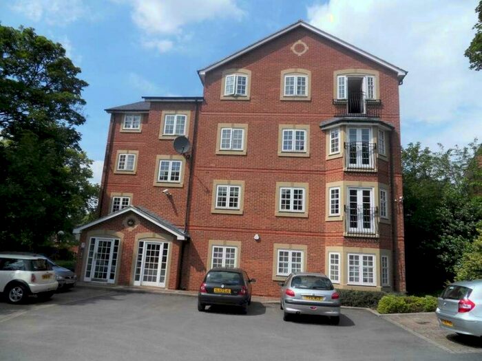 2 Bedroom Flat To Rent In Shire Oak Road, Headingley, Leeds, LS6