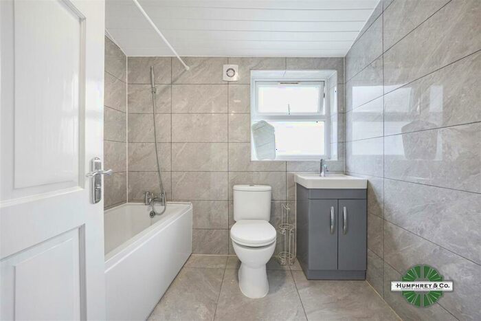 5 Bedroom End Of Terrace House To Rent In Melville Road, Walthamstow, London, E17