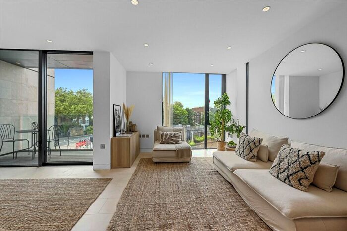 2 Bedroom Apartment To Rent In Latitude House, Oval Road, Camden, London, NW1