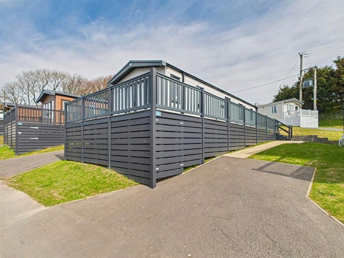 2 Bedroom Lodge For Sale In Cleavewood Heights, Golden Coast, Woolacombe, EX34