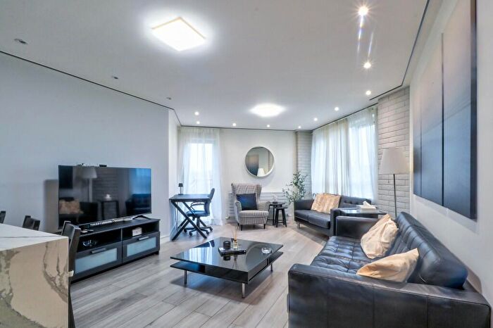 2 Bedroom Apartment To Rent In Greville Road, London, NW6