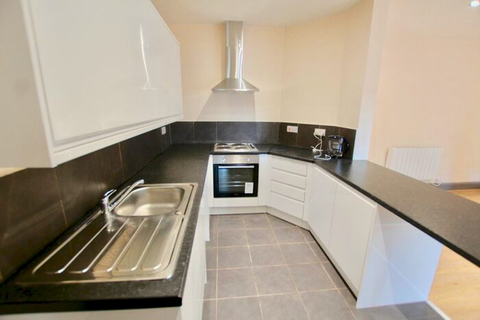 2 Bedroom Flat To Rent In Broxtowe Lane, Aspley, Nottingham, NG8