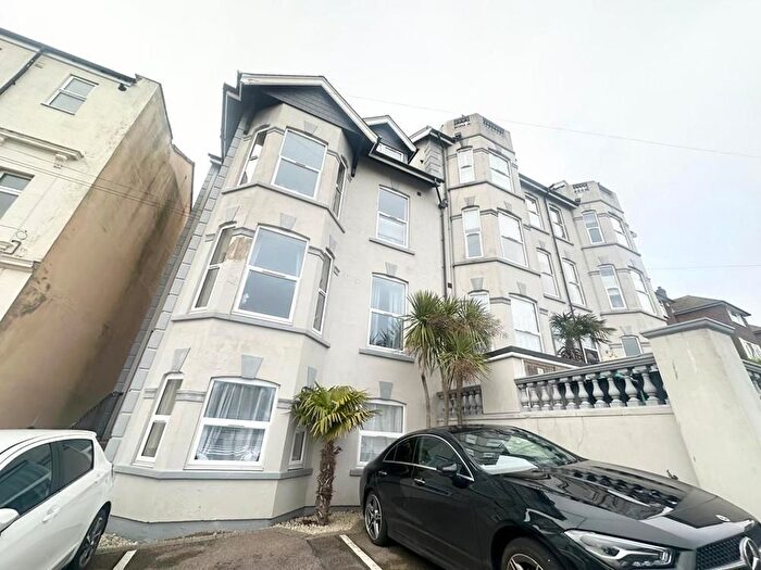 2 Bedroom Flat To Rent In Ashburnham Road, Hastings, East Sussex, TN35