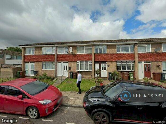 3 Bedroom Semi-Detached House To Rent In Maplestead Road, Dagenham, RM9