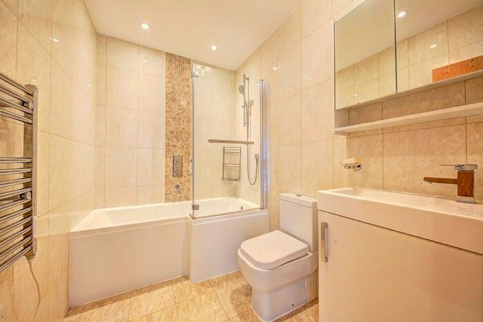 1 Bedroom Flat To Rent In Arthur Road, London, SW19