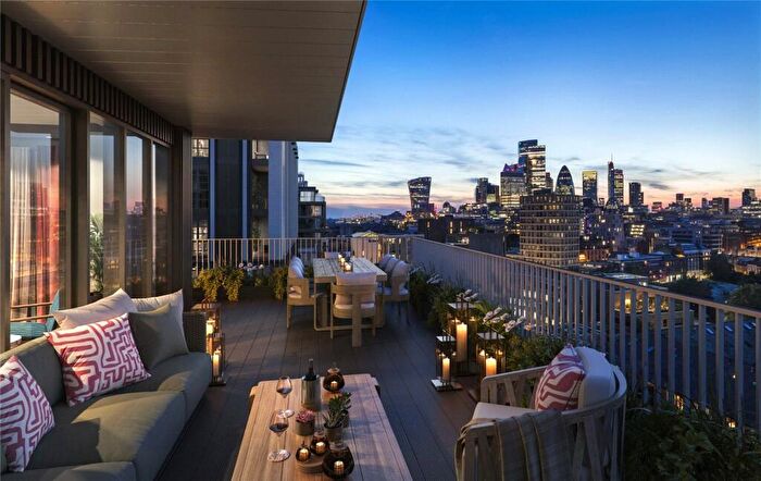 1 Bedroom Apartment For Sale In London Dock, Arrival Square, Wapping, E1W