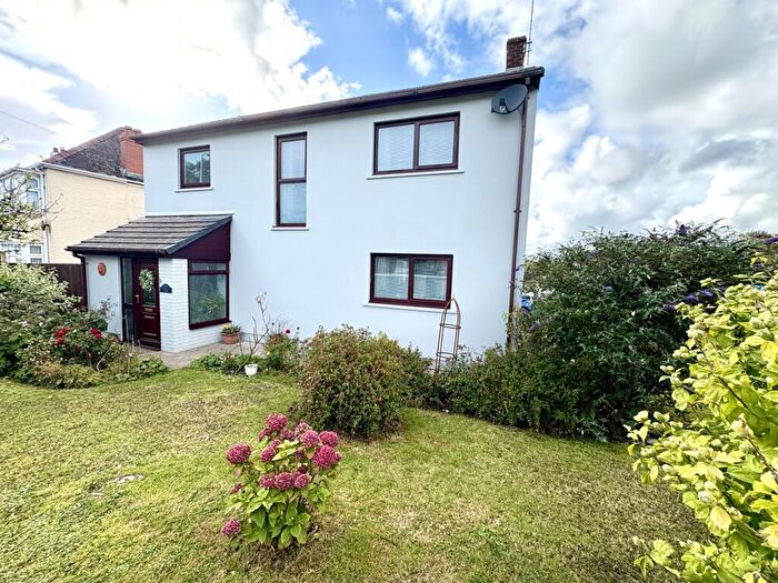 4 Bedroom Detached House For Sale In Lamack Vale, Tenby, Pembrokeshire, SA70