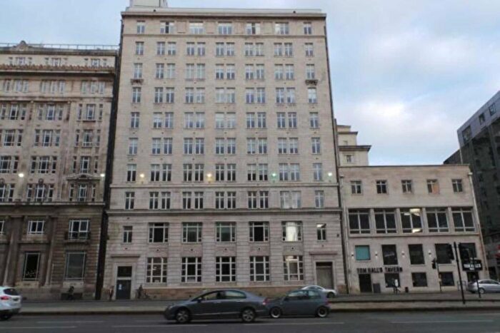 2 Bedroom Apartment To Rent In The Strand, Liverpool, Merseyside, L2