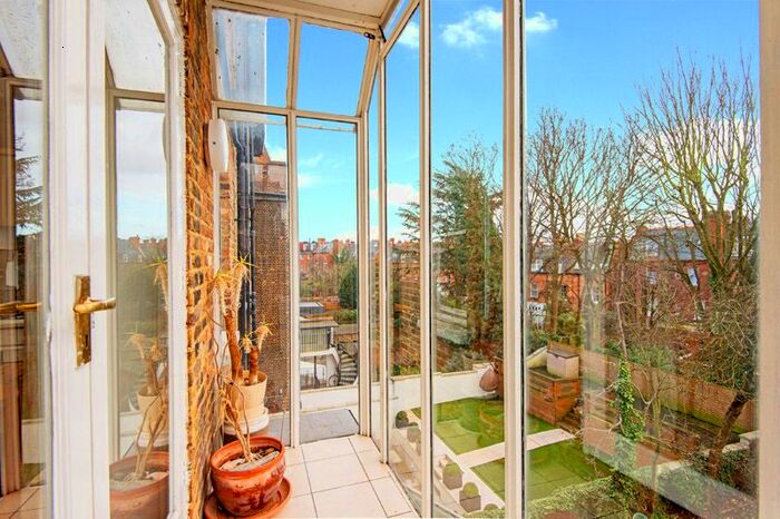 1 Bedroom Flat To Rent In South Hill Park, Hampstead, NW3