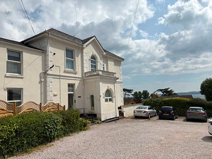 1 Bedroom Flat To Rent In Second Drive, Teignmouth, TQ14