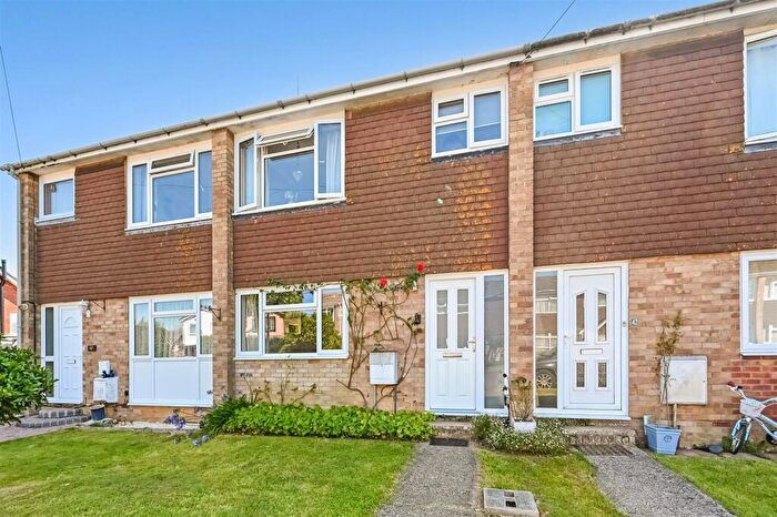 3 Bedroom House To Rent In Woodgate Park, Woodgate, PO20