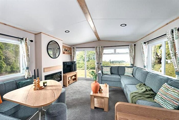 Park Home For Sale In Hillway Road, Bembridge, PO35