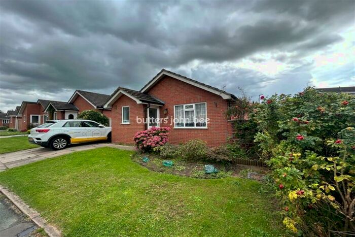 2 Bedroom Detached House To Rent In St Lawrence Court, Nantwich, CW5