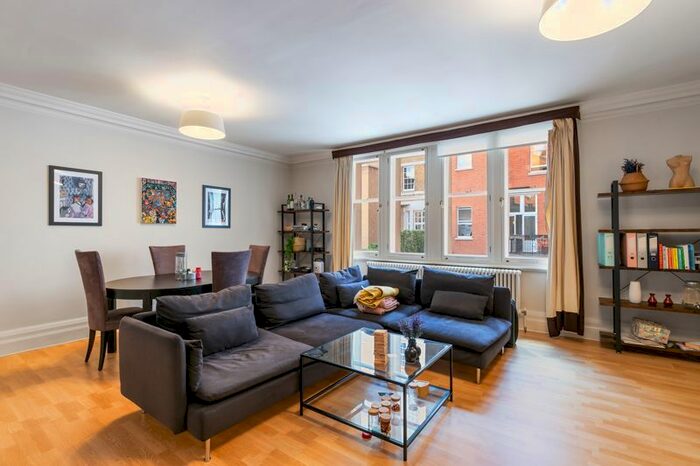 1 Bedroom Flat To Rent In Woods Mews, Mayfair, London, W1K