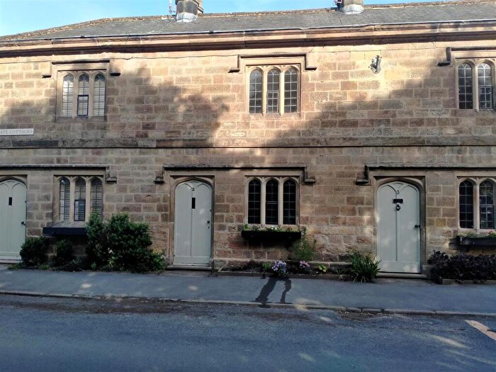 1 Bedroom Cottage For Sale In Estate Cottages, Ripley, Harrogate, HG3