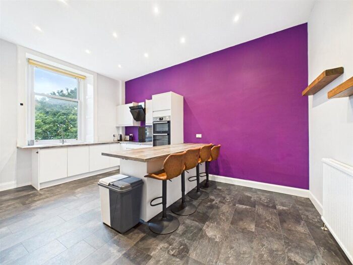 3 Bedroom Apartment To Rent In Bruntsfield Place, Edinburgh, Midlothian, EH10