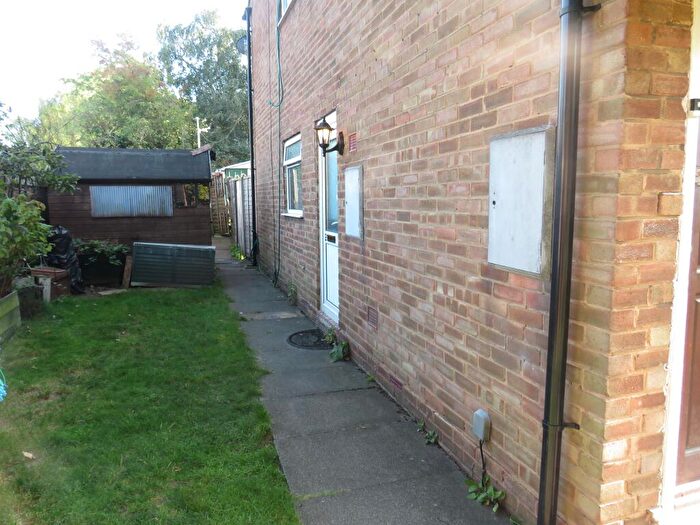 2 Bedroom Maisonette To Rent In Kingsmere Close, Birmingham, B24