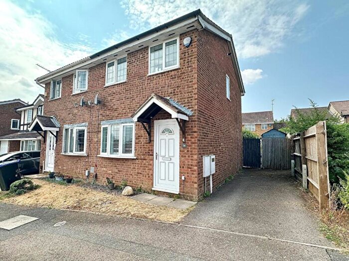 2 Bedroom Semi-Detached House For Sale In Sandover, East Hunsbury, Northampton, NN4