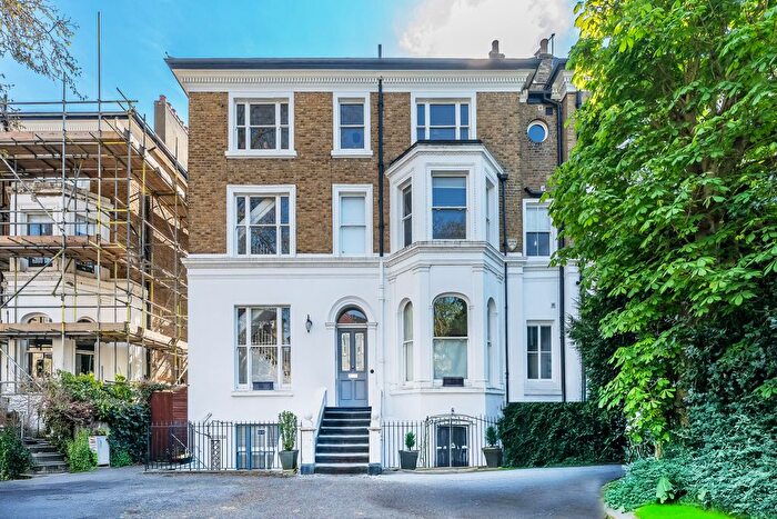 2 Bedroom Flat To Rent In Richmond Road, Twickenham, TW1