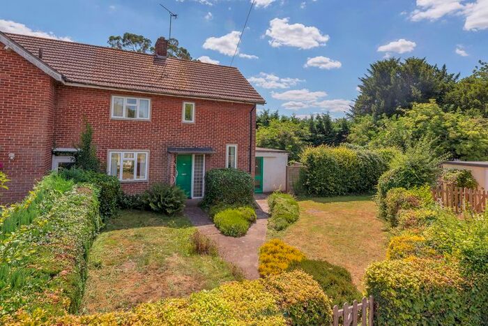 3 Bedroom Semi-Detached House For Sale In Westwood Road, East Peckham, Tonbridge, TN12