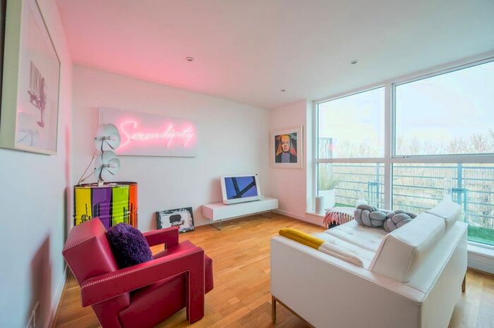 2 Bedroom Flat To Rent In Sweden Gate, Rotherhithe, London, SE16