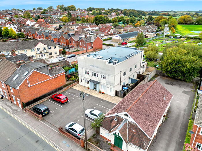1 Bedroom Flat For Sale In Ashley Road, Salisbury, SP2