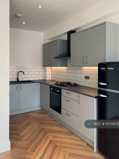 1 Bedroom Flat To Rent In The Warehouse, London, N14