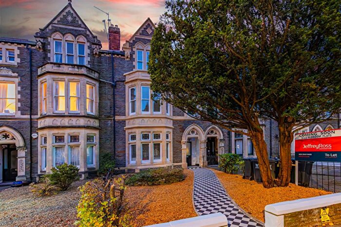 2 Bedroom Flat To Rent In Cathedral Road, Pontcanna, Cardiff, CF11