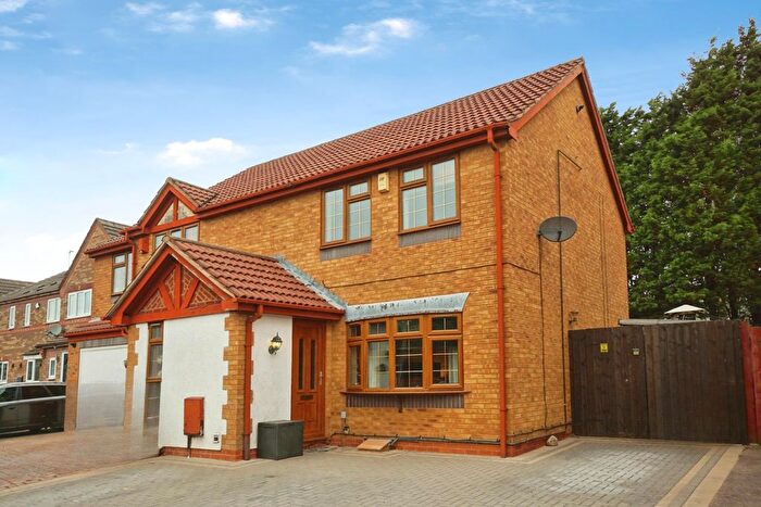 2 Bedroom Semi-Detached House For Sale In Julie Croft, Bilston, WV14