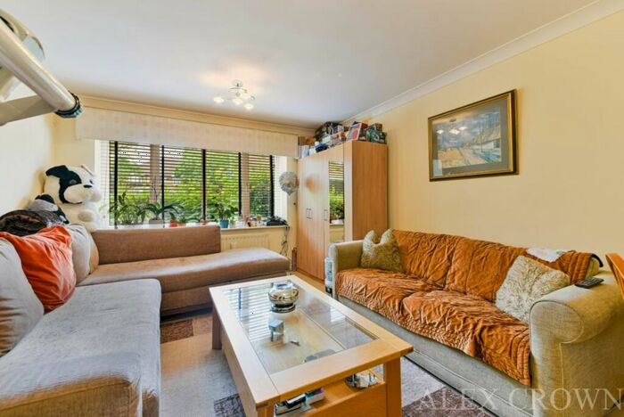 2 Bedroom Flat To Rent In Century House, Forty Avenue, Wembley, HA9