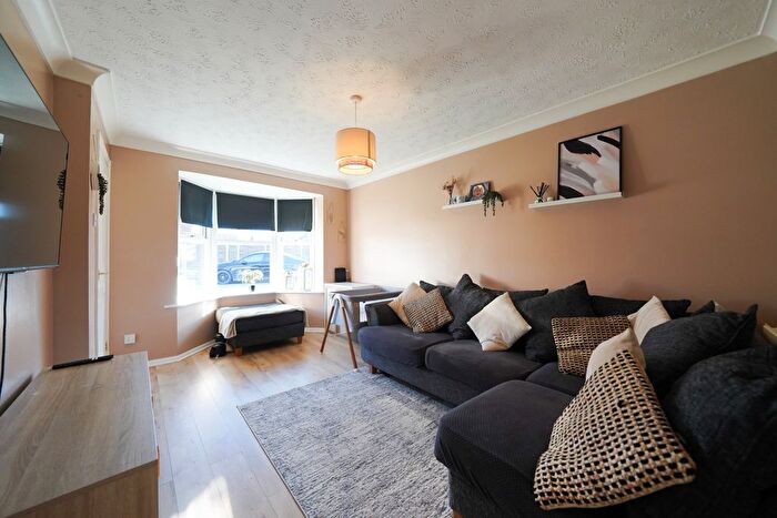 2 Bedroom End Of Terrace House For Sale In Curlew Close, Syston, Leicestershire, LE7