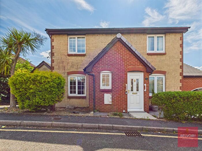 2 Bedroom Semi-Detached House To Rent In Clos Waun Wen, Llangyfelach, Swansea, SA6