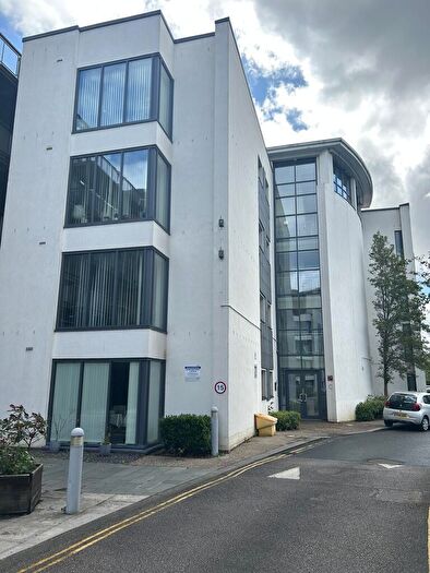 2 Bedroom Apartment To Rent In Station Approach, Wilmslow Road, M20