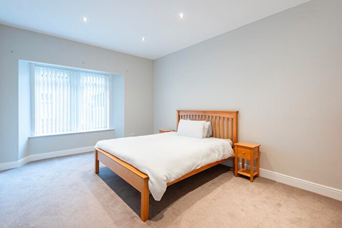 3 Bedroom Cottage For Sale In Hill Street, Strathmiglo, KY14