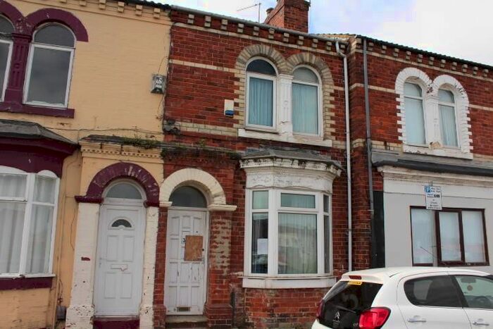 3 Bedroom Terraced House For Sale In Garnet Street, Middlesbrough, TS1