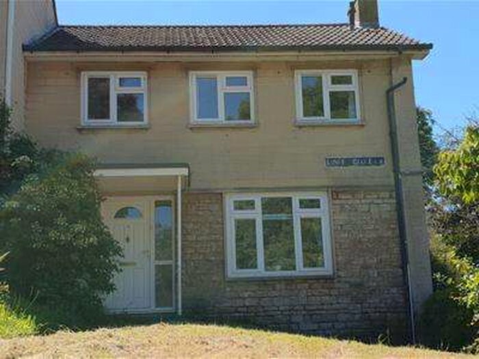 4 Bedroom Property To Rent In Linley Close, BA2