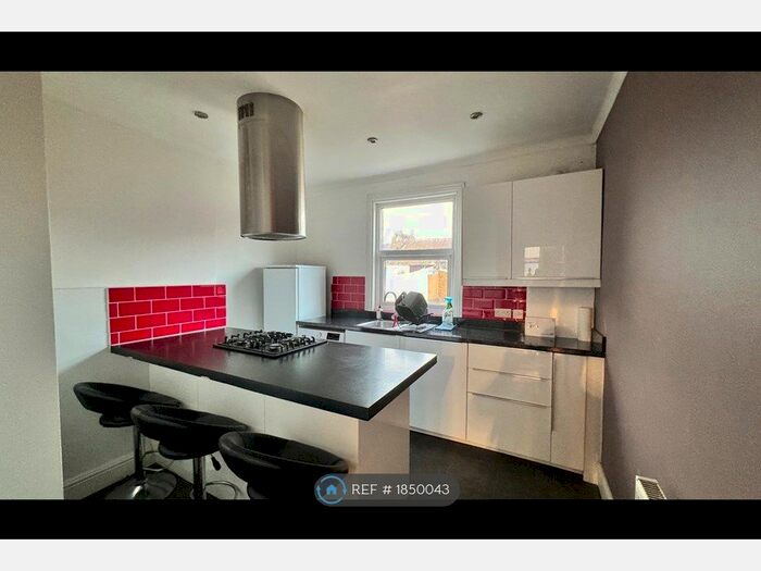 1 Bedroom Flat To Rent In Holberton Gardens, London, NW10