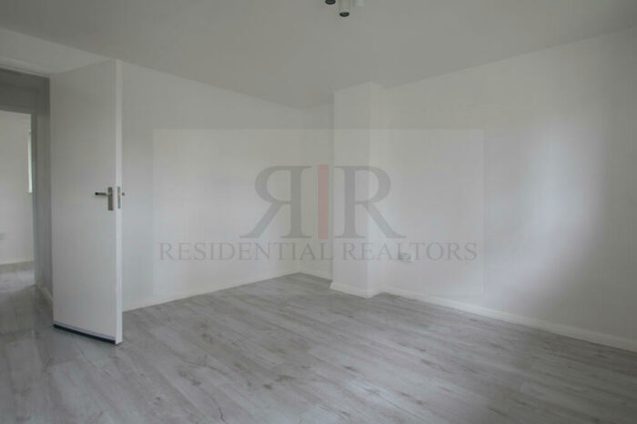 2 Bedroom Terraced House To Rent In Lower Broad Street, Dagenham, Essex, RM10