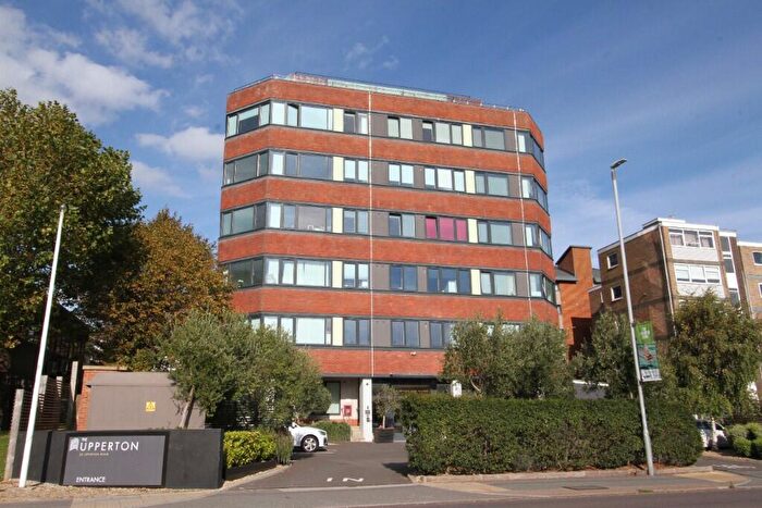 1 Bedroom Apartment For Sale In Upperton Road, Eastbourne, BN21