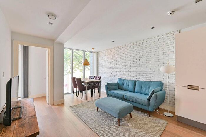 2 Bedroom Flat For Sale In Theatro, Deptford, London, SE8