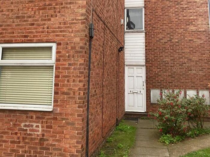 2 Bedroom Flat To Rent In St Georges Court, George Street, Newark, NG24