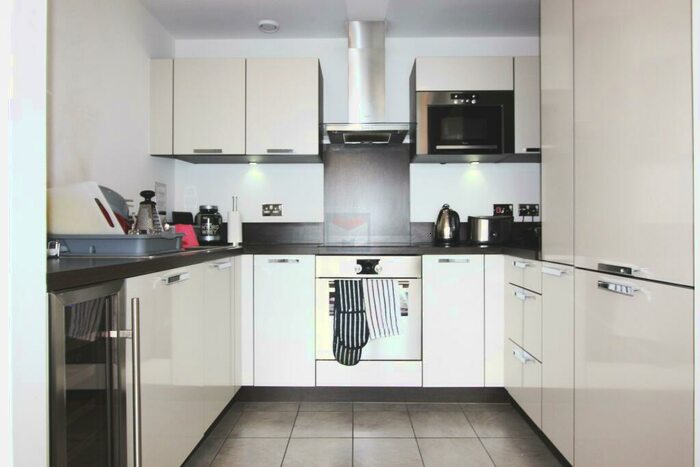 1 Bedroom Apartment To Rent In Toronto House, Surrey Quays Road, London, SE16