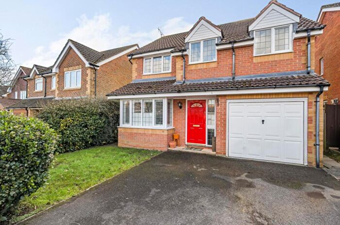 4 Bedroom Detached House For Sale In Sandringham Close, Knightwood Park, Chandler's Ford, SO53