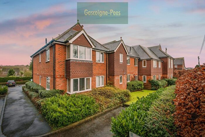 2 Bedroom Apartment To Rent In Old Worting Road, RG22