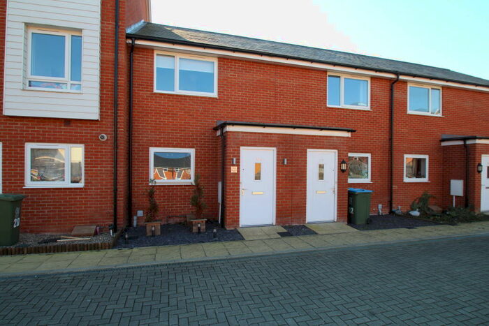 2 Bedroom House To Rent In Boldison Close, Aylesbury, HP19