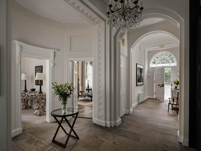 4 Bedroom Flat To Rent In Heriot Row, New Town, Edinburgh, EH3