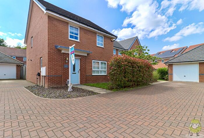 4 Bedroom Detached House For Sale In Gresford Close, Hebburn, Tyne And Wear, NE31