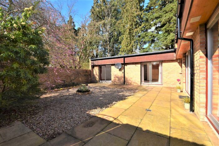 2 Bedroom Bungalow To Rent In Springbank, Main Street, Perth, Perthshire, PH2