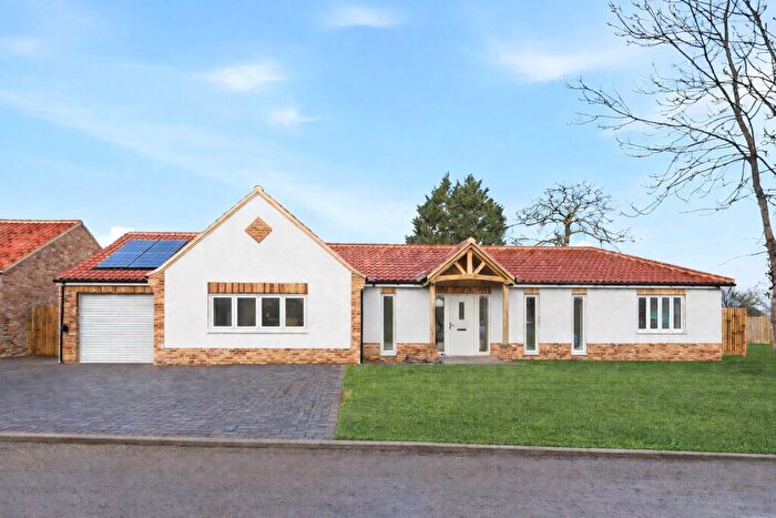 3 Bedroom Bungalow For Sale In Firth Way, Great Moulton, Norwich, Norfolk, NR15