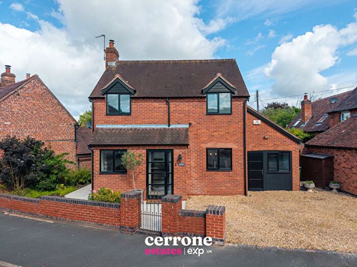 3 Bedroom Detached House For Sale In High Street, Feckenham, Redditch, B96